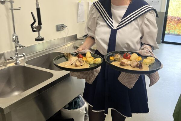 Cruiseweek
