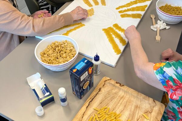 Knutselen met pasta