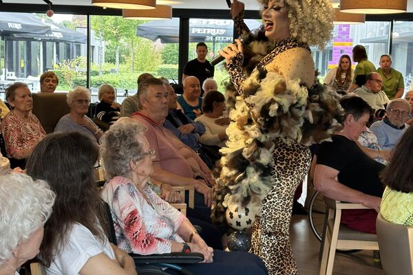 Optreden Dragqueens